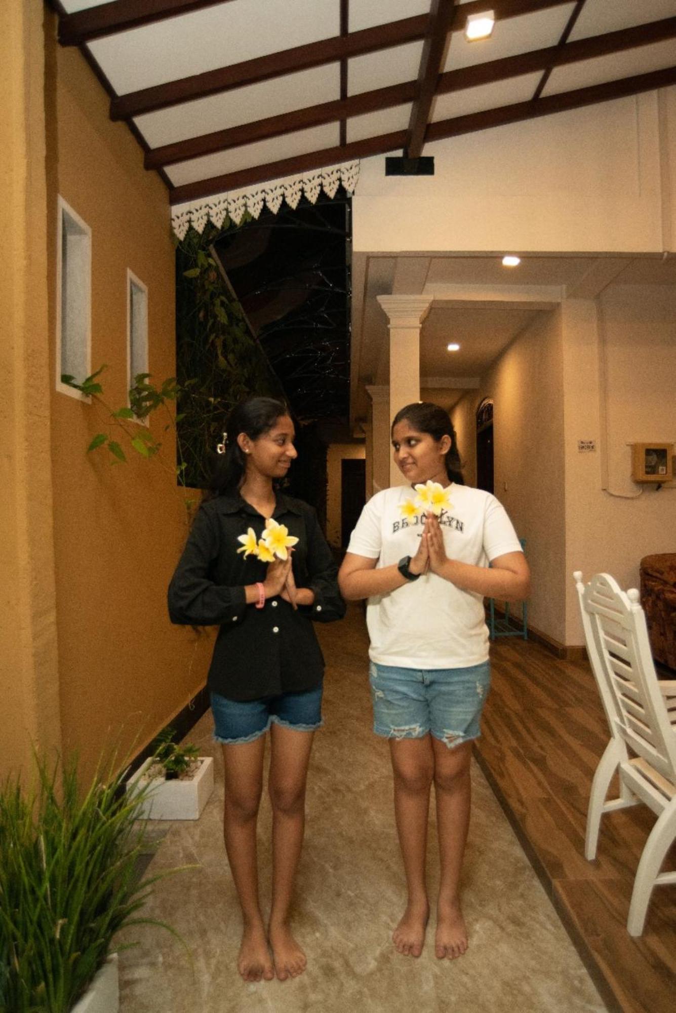 Villa Mihindi ฮิกคาดูวา ภายนอก รูปภาพ