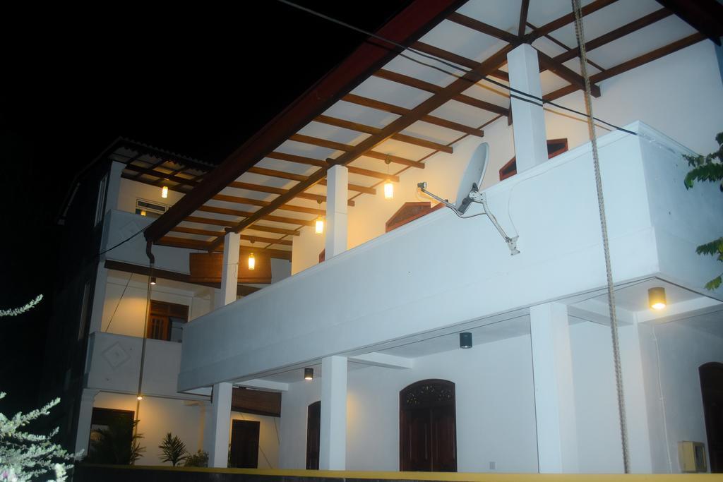 Villa Mihindi ฮิกคาดูวา ภายนอก รูปภาพ